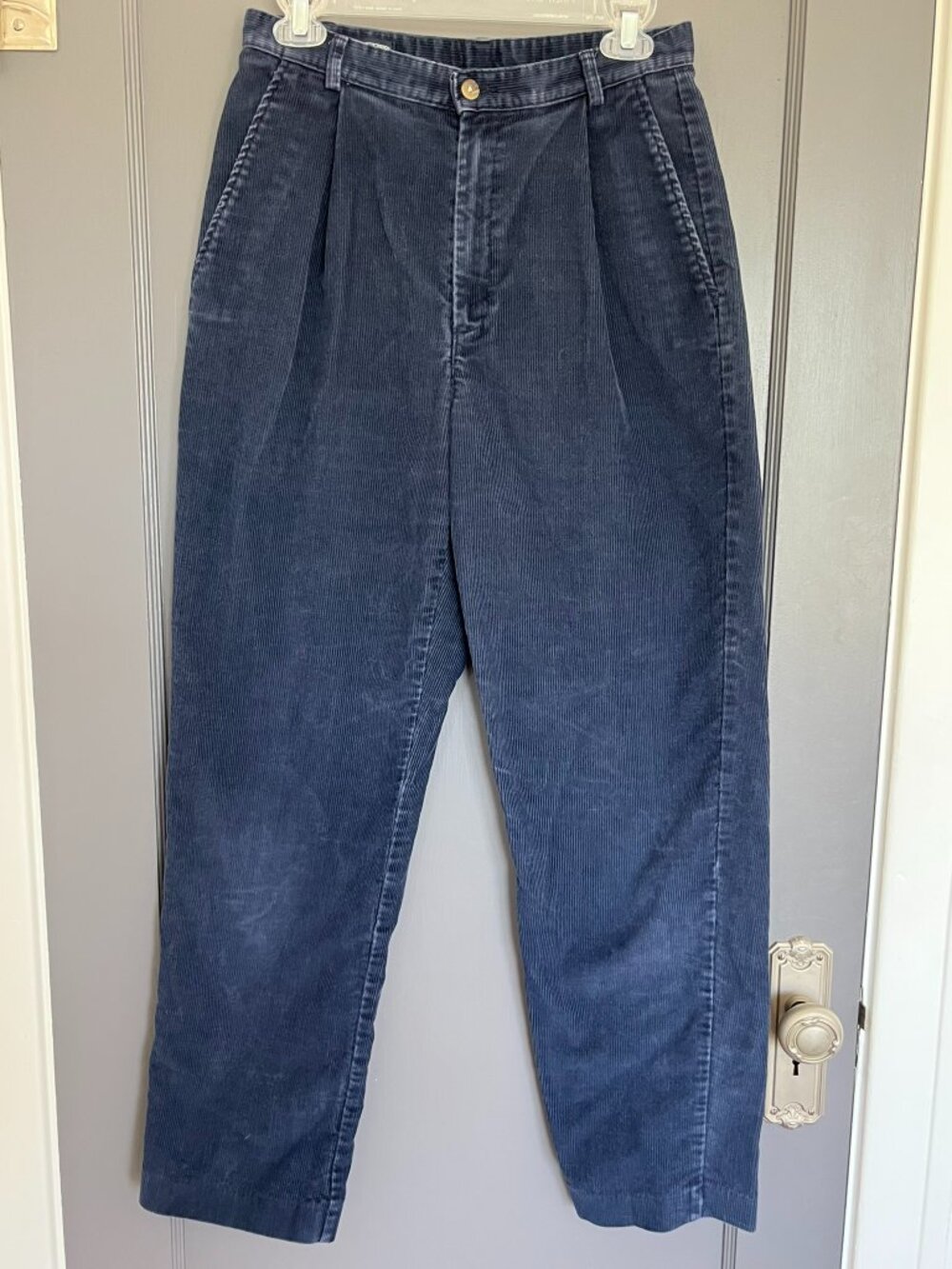 Vintage Lands End Navy Blue Pleated Corduroy Pants Size 6 Straight 28x29.5 Cords